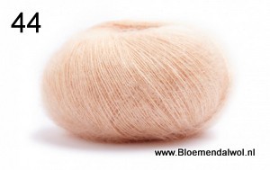 LAMANA Premia 44 Peach